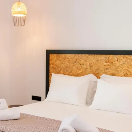 Ξενοδοχείο με διαμερίσματα Alemar 4*