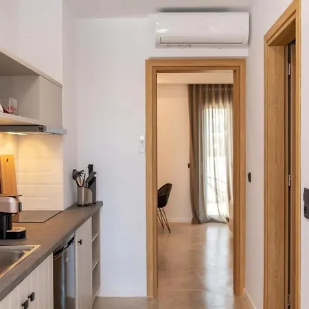 Ξενοδοχείο με διαμερίσματα Alemar 4*