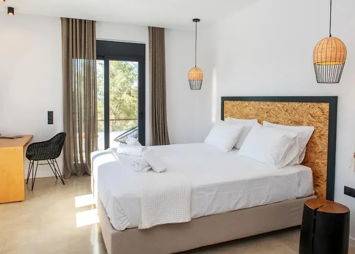 Alemar Aparthotel Tínos